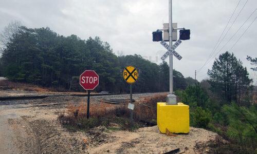 Solar railroad crossing systems installed in North Carolina