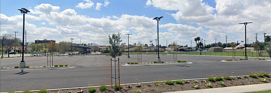 Aluminum solar parking lot light poles